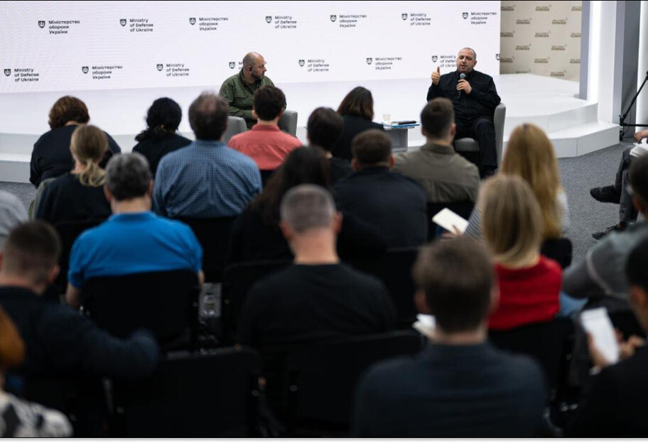 Умєров: Контрактники 