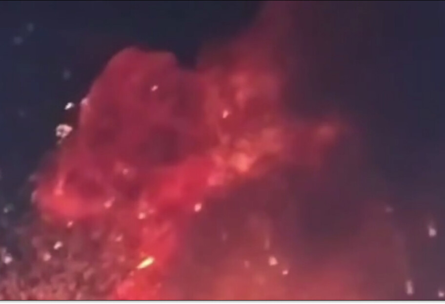 СБУ підтвердили атаку дронів на російський склад БК біля Харцизька - фото 1