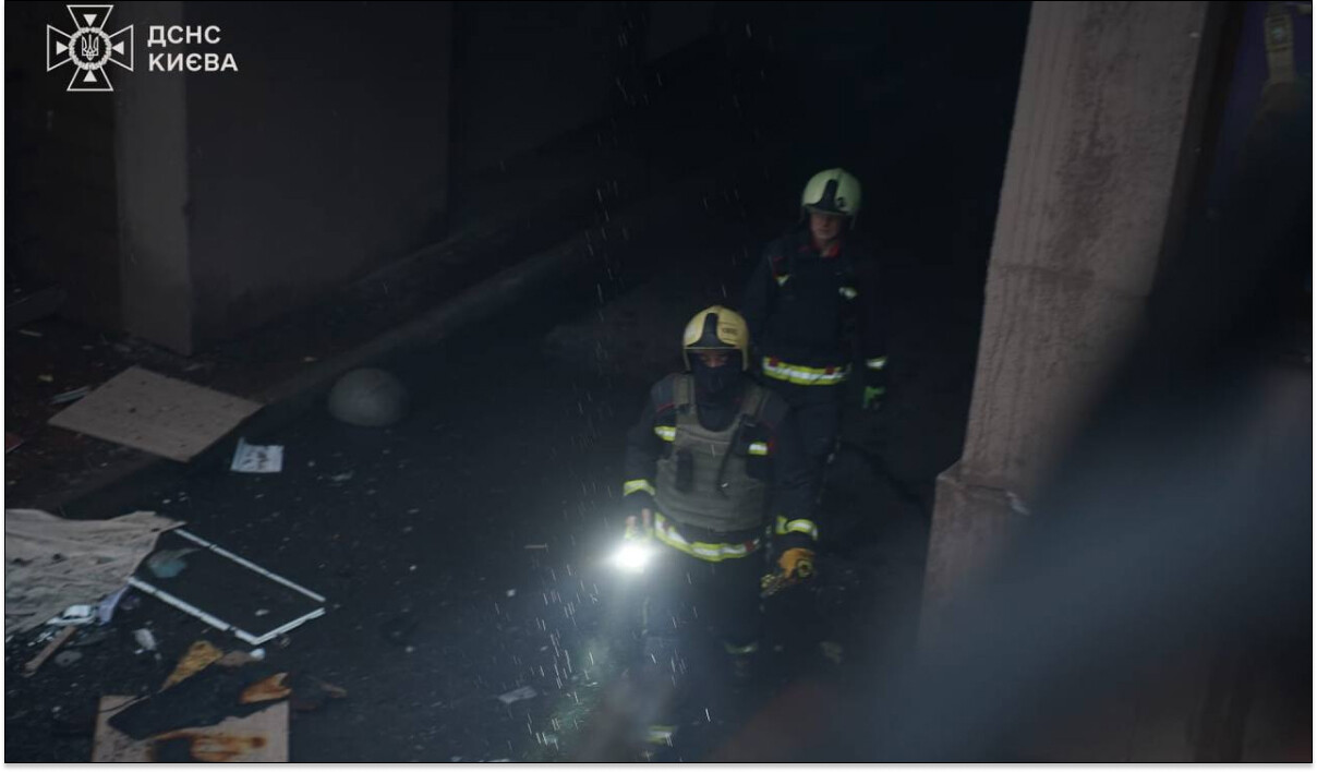 МВД: в результате российских обстрелов на территории страны возникло 15 пожаров - фото 1