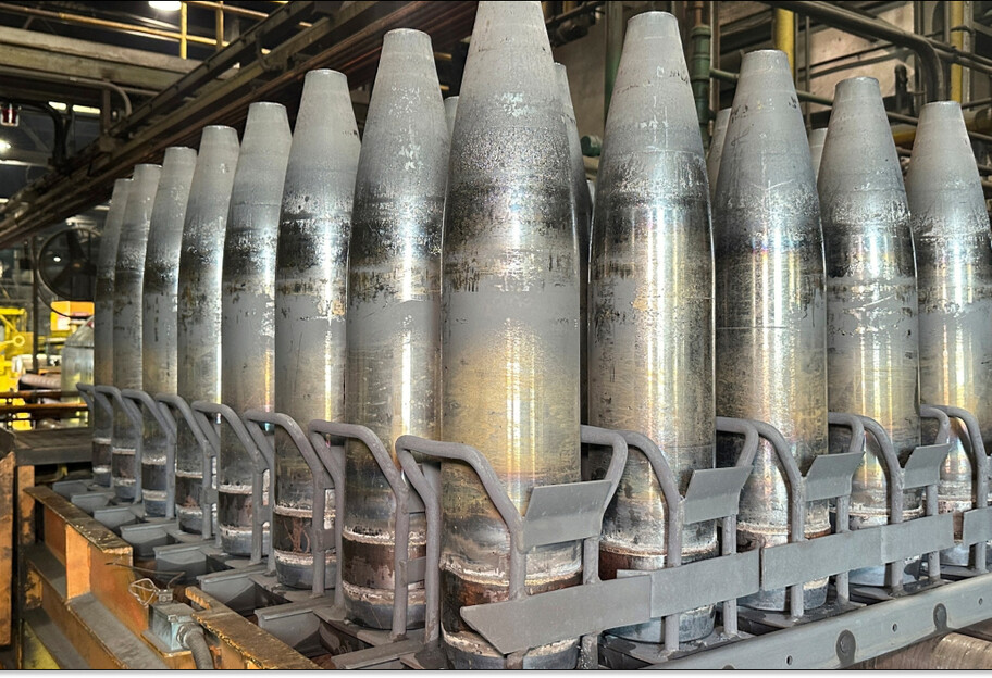 Шмигаль: правительство запускает грантовую программу для производства взрывчатых веществ - фото 1