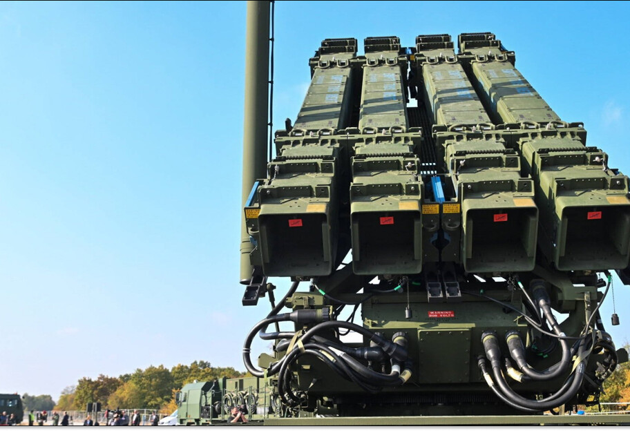 В Украину уже прибыла одна из обещанных систем Patriot и ракеты-перехватчики — СМИ - фото 1