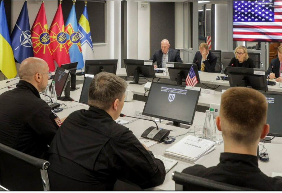 Шмигаль розповів про підсумки зустрічі з представниками США щодо оборонної підтримки - фото 1