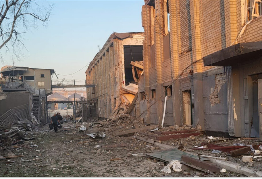 Удар по исправительной колонии в Запорожской области: 16 человек погибли (фото) - фото 1