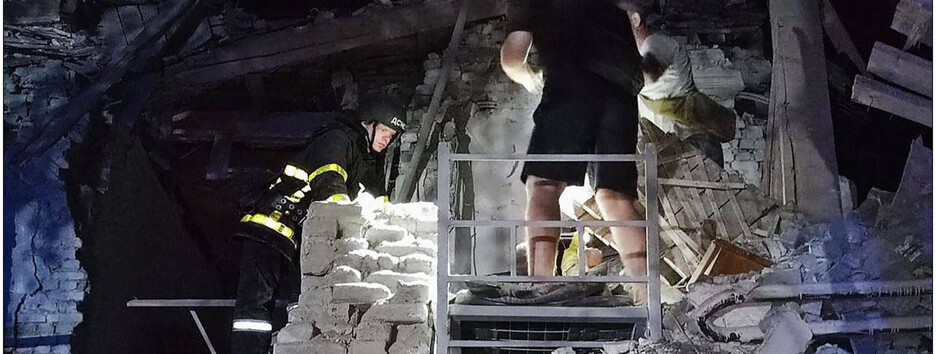 За минулу добу, коли всі знов відчули надію на закінчення вбивств, російська армія вбила в Україні 22 людини — Зеленський