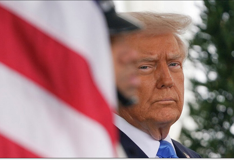 Трамп заявил, что ядерные субмарины уже находятся там, где должны быть - фото 1