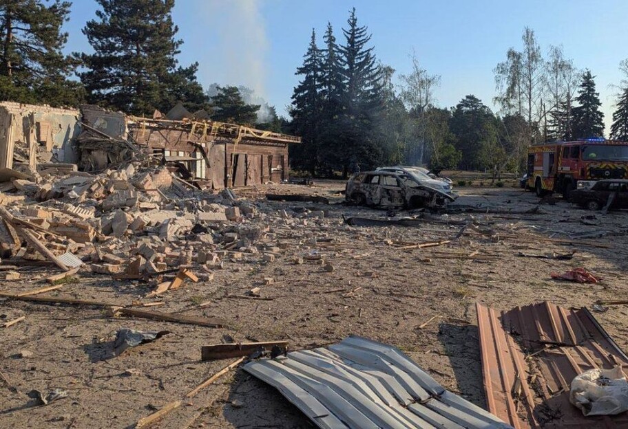 Зеленский прокомментировал российские обстрелы по гражданским - фото 1