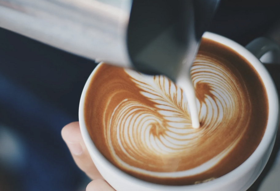 Кофе при похмелье – почему это плохая идея - фото 1