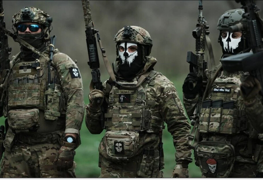 Бойцы ГУР МО остановили наступление россиян на Сумском направлении: разбито более восьми рот оккупантов - фото 1