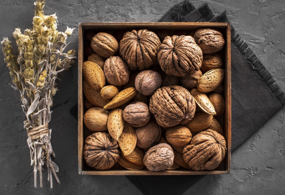 Что святить на Ореховый Спас 2025 – традиции и запреты - фото 1