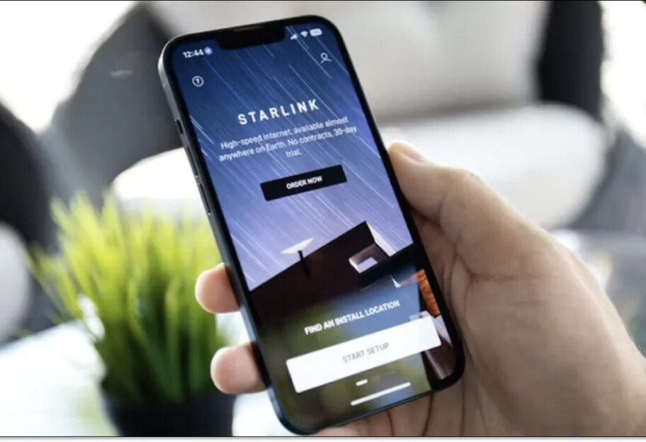 Федоров: Украина приступила к тестированию спутниковой связи Starlink Direct to Cell - фото 1
