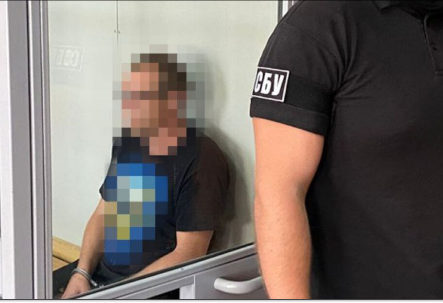 СБУ и Нацполиция задержали коллаборанта, который после работы на россиян пытался мобилизоваться в ВСУ - фото 1