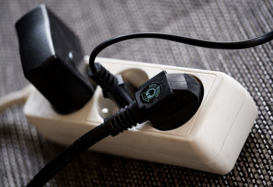 Перепады напряжения – как уберечь технику - фото 1