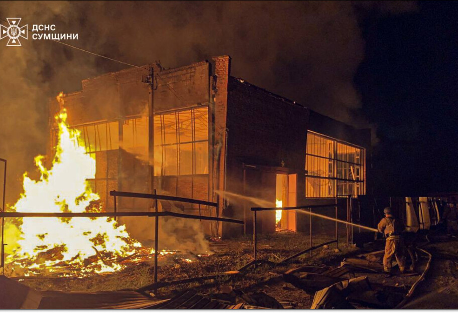 Зеленський про нічну атаку рф: Удари, які підтверджують необхідність тиску на Москву - фото 1