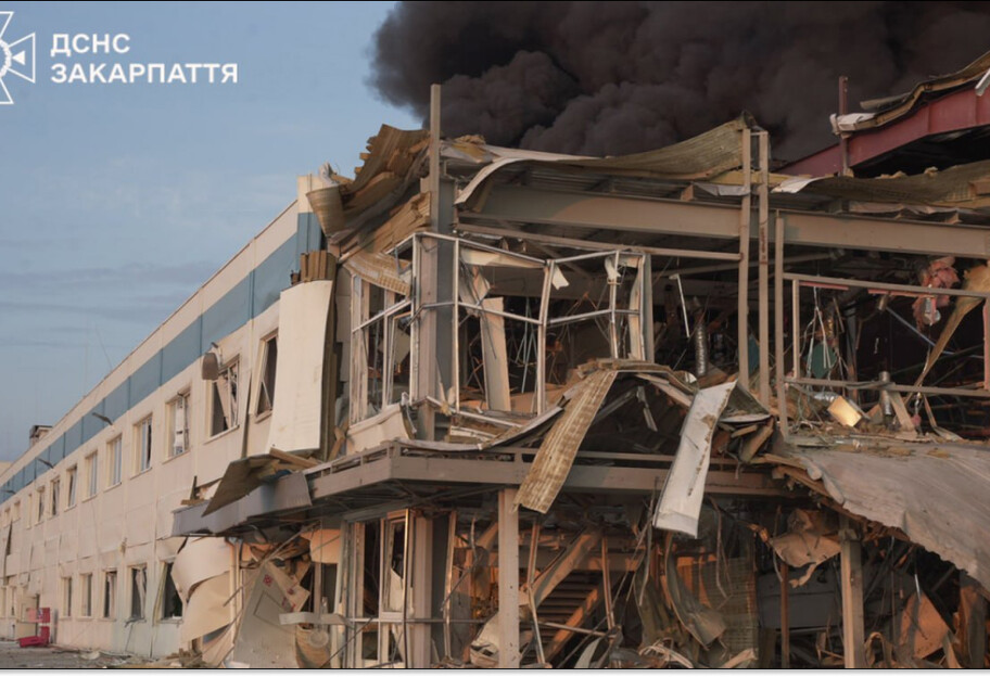 Зеленський прокоментував атаку рф на американське підприємство на Закарпатті - фото 1