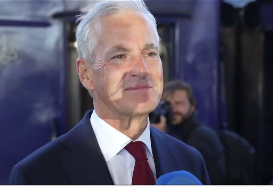 Ермак: В Киев прибыл премьер-министр Норвегии Йонас Гар Стере - фото 1