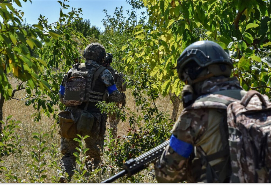 Зеленський: На Покровському напрямку вже знищено 90% окупантів - фото 1