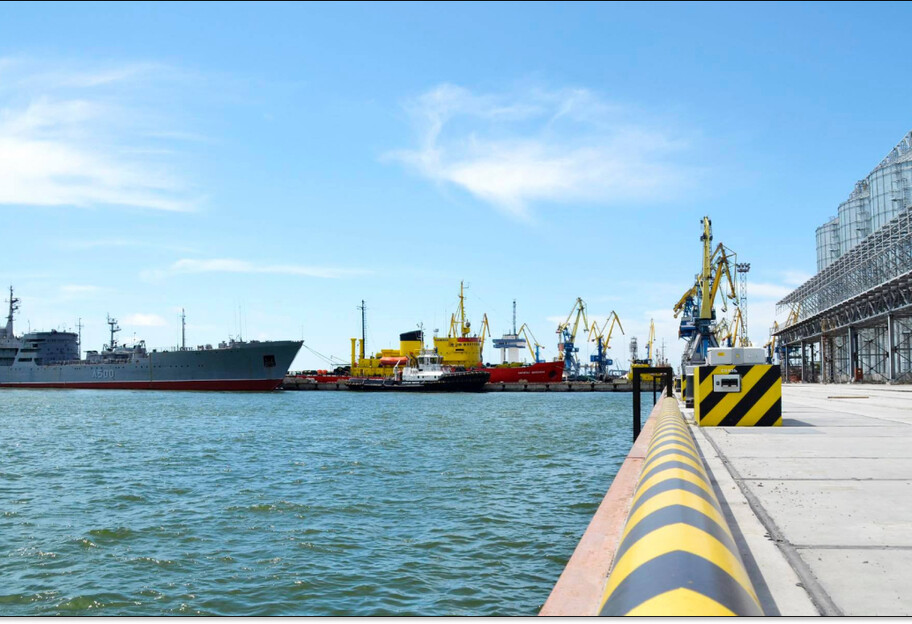 МЗС України засудило включення Бердянська і Маріуполя до 