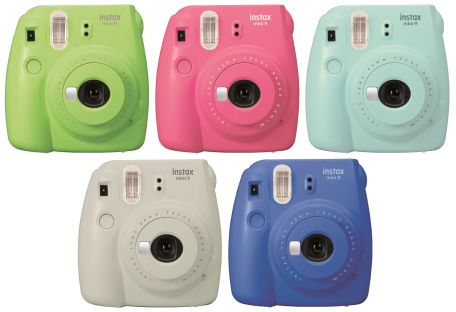 Fujifilm представила мини-камеру для «селфи»