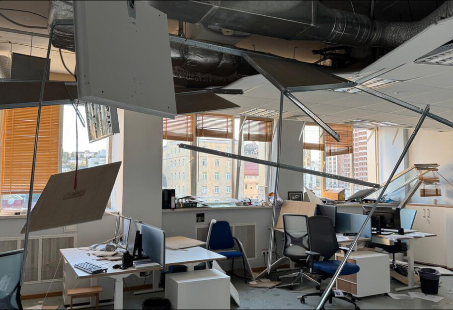 У МЗС показали пошкоджену будівлю Місії ЄС у Києві після атаки рф - фото 1