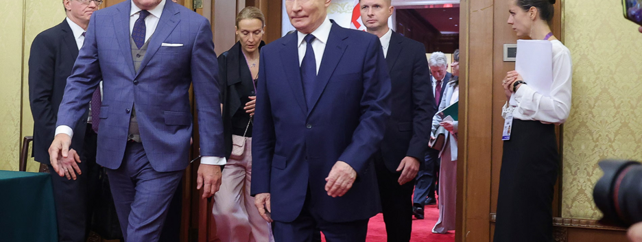 Фіцо не представляє ЄС на зустрічі з Путіним — Єврокомісія