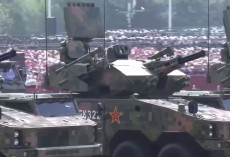 У Китаї відбувся наймасштабніший в історії країни військовий парад (відео)