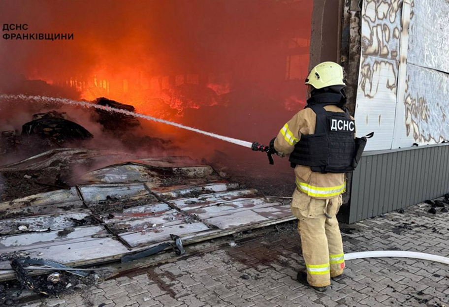 Зеленский пообещал обсудить с партнерами необходимость сильных мер давления на рф - фото 1