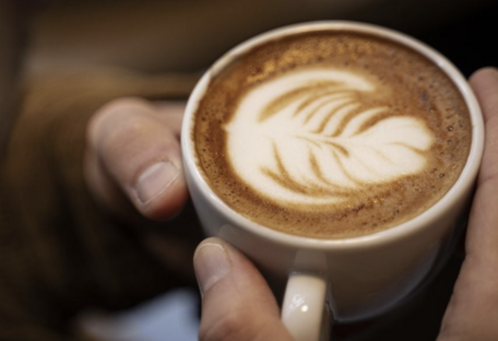 Почему детям нельзя кофе: доступное объяснение