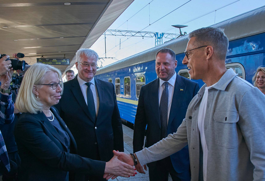 В Киев прибыл президент Финляндии Александр Стубб: какова цель его визита - фото 1