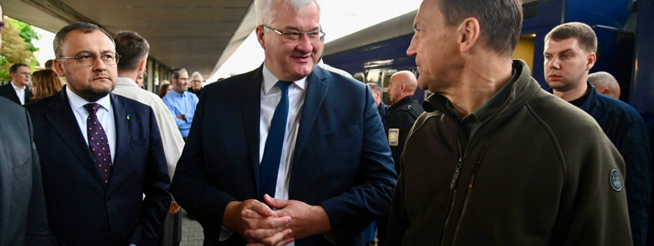 В Киев прибыл глава МИД Польши Радослав Сикорский - МИД