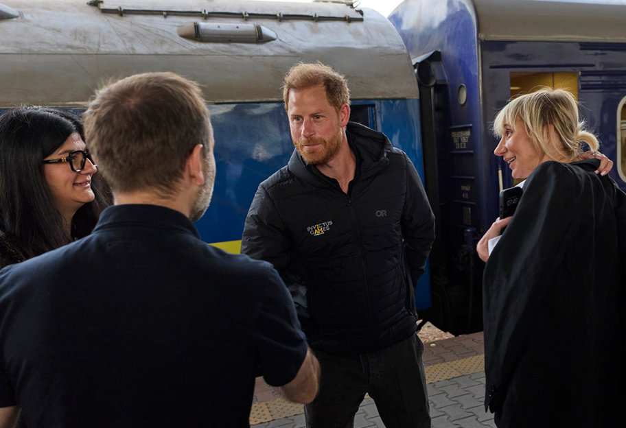 Принц Гарри также прибыл в Киев по приглашению правительства - фото 1