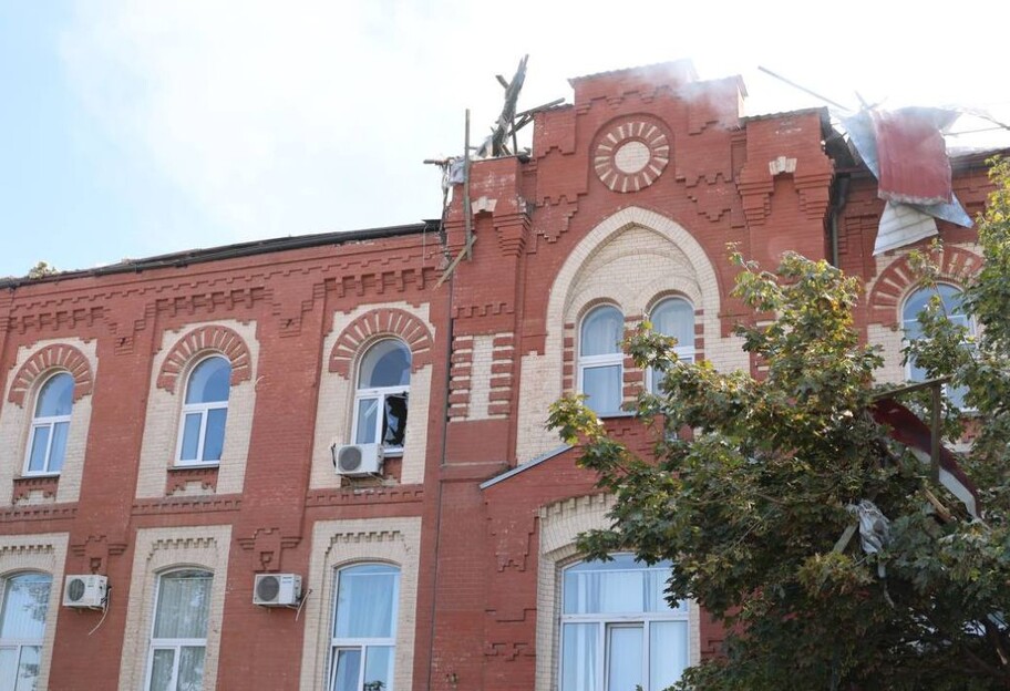 Россияне нанесли дроновый удар по Харькову: какие последствия (видео) - фото 1