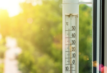 Дожди и холод на западе, тепло и солнце на востоке: прогноз погоды в Украине на 17 сентября