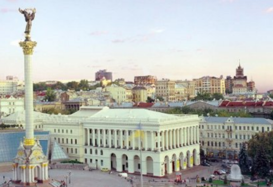 У Києві щодня перекриватимуть Хрещатик для хвилини мовчання - фото 1