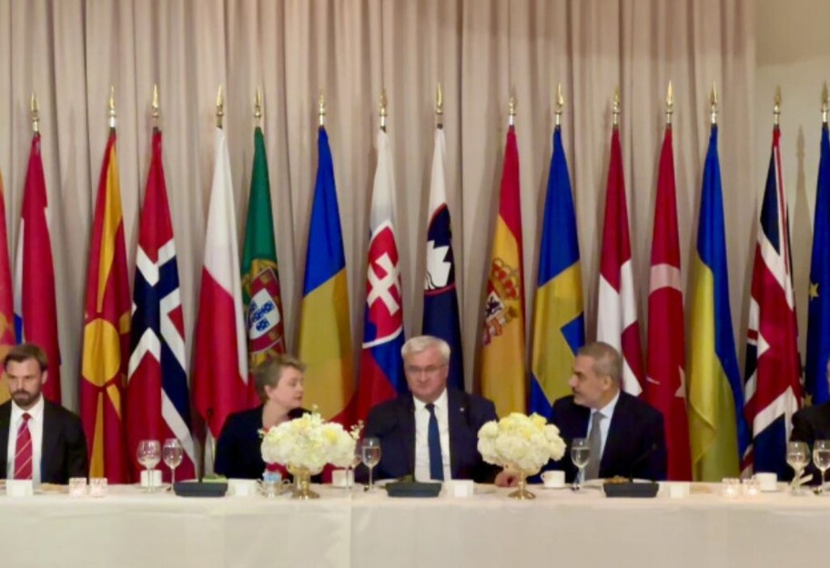 Сибига посетил трансатлантический ужин по приглашению Рубио - фото 1