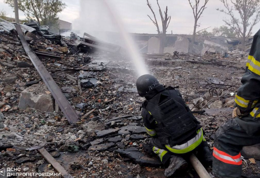 Зеленський відреагував на атаку дронів - подякував ППО та закликав партнерів до рішучих дій - фото 1