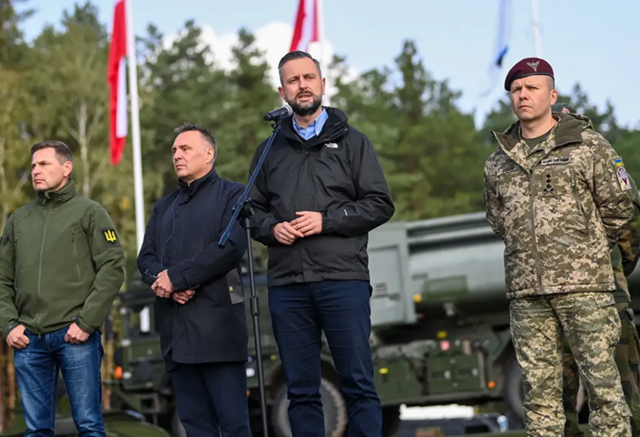 Міноборони: у Польщі відкрили найбільший навчальний центр для підготовки українських військових - фото 1