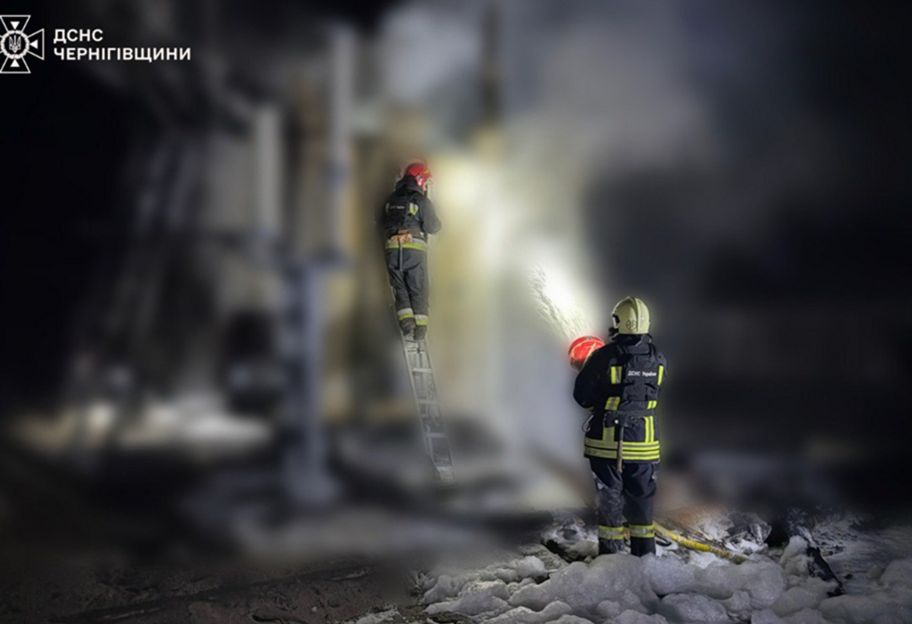 Уночі ворог обстріляв Чернігівщину — є влучання в енергетичний об'єкт - фото 1