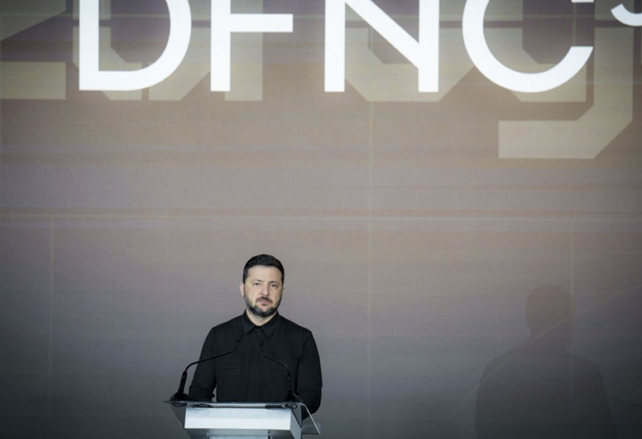 Прийшов час запускати експорт української зброї — головне з виступу Зеленського - фото 1