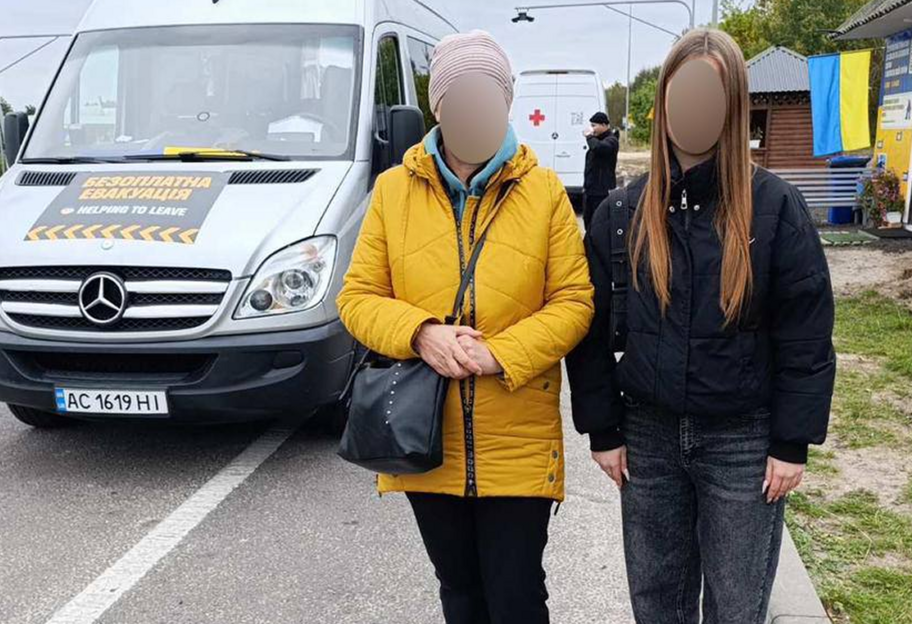 Возвращение детей: из оккупации вернули две семьи с детьми - фото 1