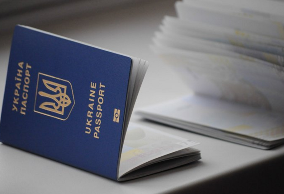 МВС: уряд спростив процедуру оформлення для іноземців та осіб без громадянства, які захищають Україну - фото 1