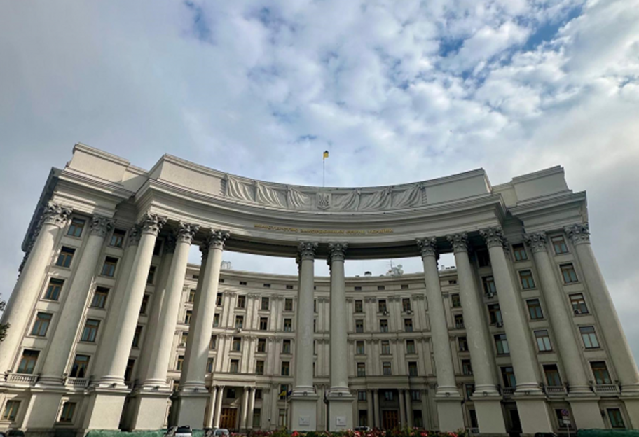 МЗС України закликає світ посилити тиск на Лукашенка через репресії проти громадян Білорусі - фото 1