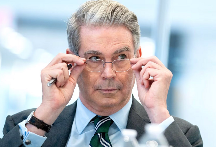 США готові запровадити мита для Китаю через закупівлю російської нафти — Бессент - фото 1