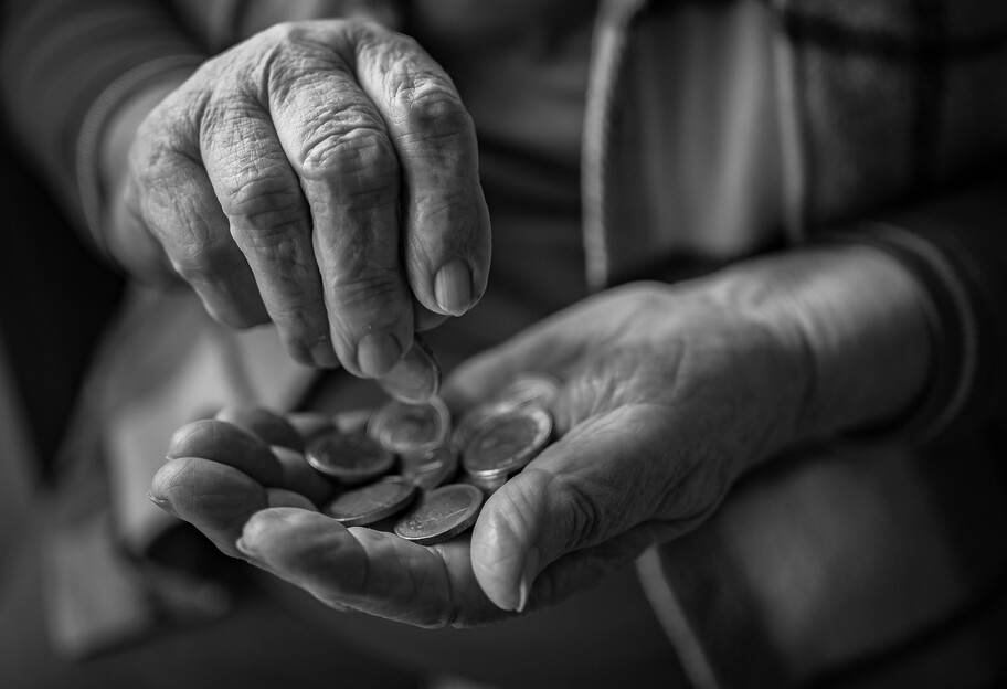 В Україні середня пенсія перевищує 6,4 тис грн - майже третина пенсіонерів отримує вдвічі менше - фото 1