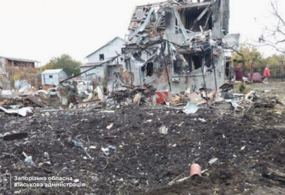 Удар по Запорізькому району: поранення отримали двоє чоловіків - фото 1