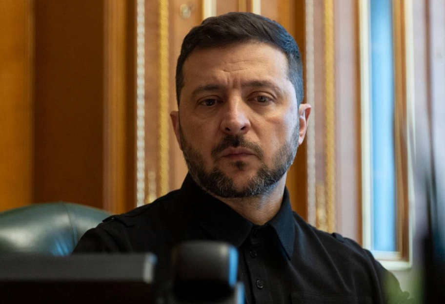 Зеленский6 Украинские удары снизили потенциал российской нефтепереработки более чем на 20% - фото 1