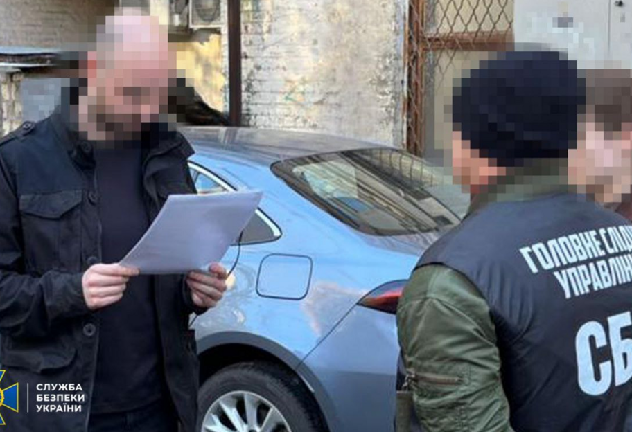 СБУ у Києві затримала колишнього військового інструктора-іноземця, який працював на ФСБ - фото 1