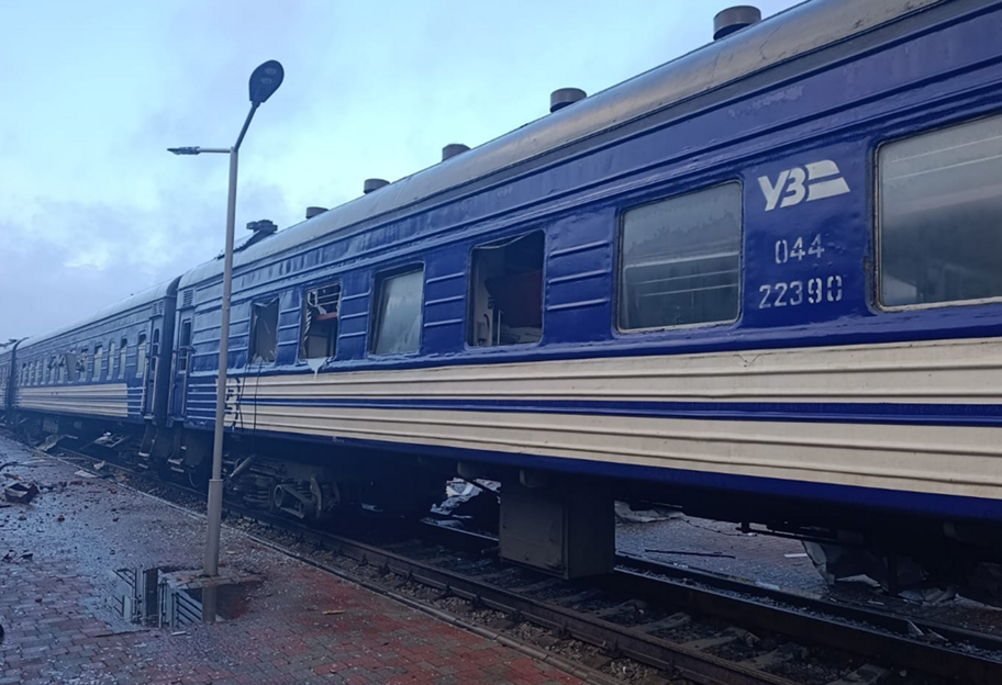 Вночі росія прицільно атакувала залізничну інфраструктуру Сумщини та Харківщини - фото 1