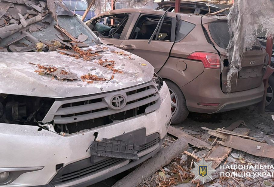 росія вдарила по Дніпру ракетами: пошкоджено підприємство, є постраждалий - фото 1