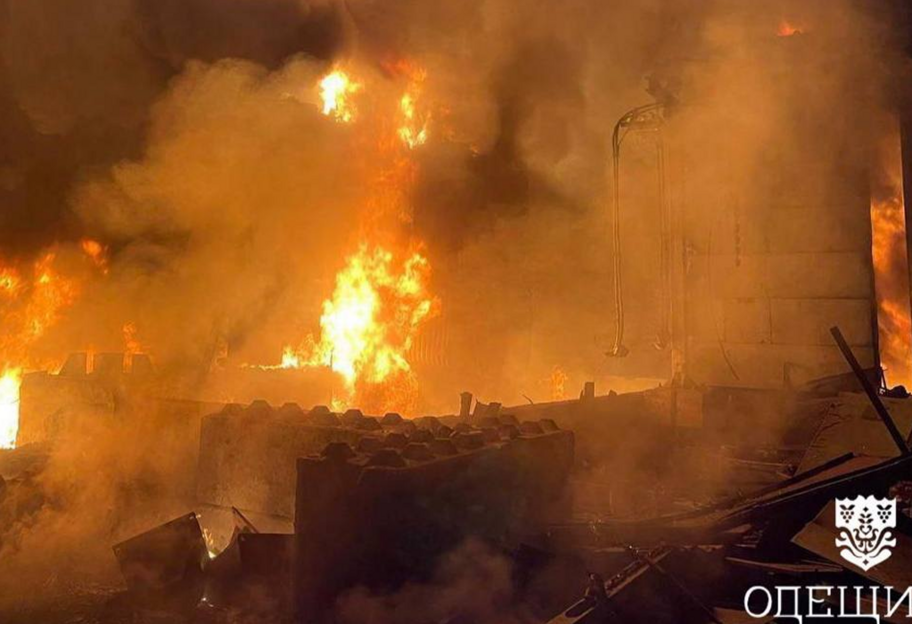 Пошкодження значні: ворог атакував енергооб'єкт Одещини - фото 1