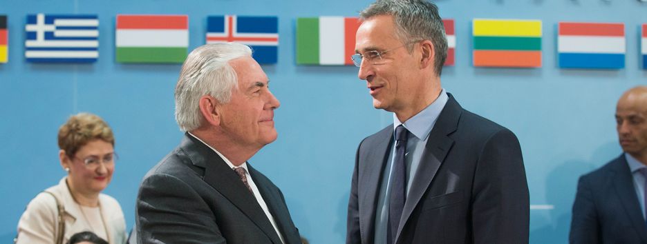 Тиллерсону недостаточно просто появиться на саммите НАТО